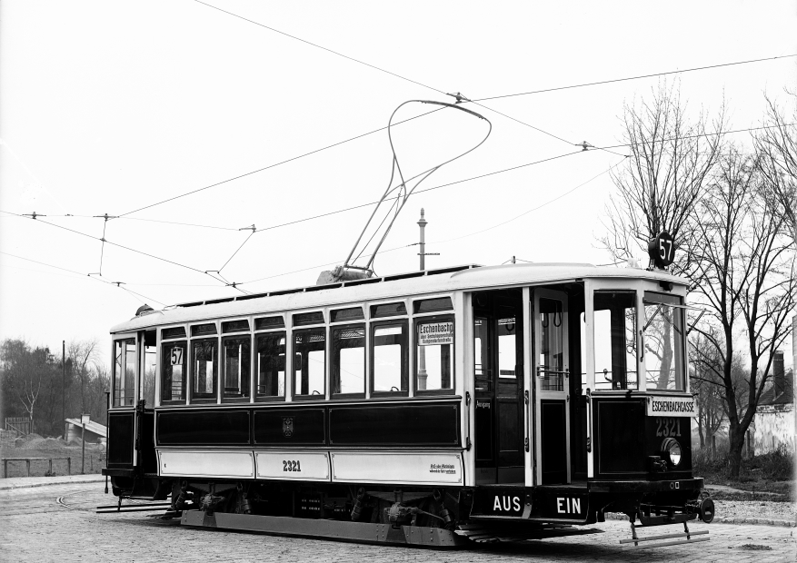 K-Triebwagen 2321 Linie 57