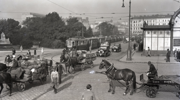 Linie Bk am Karlsplatz, 1930