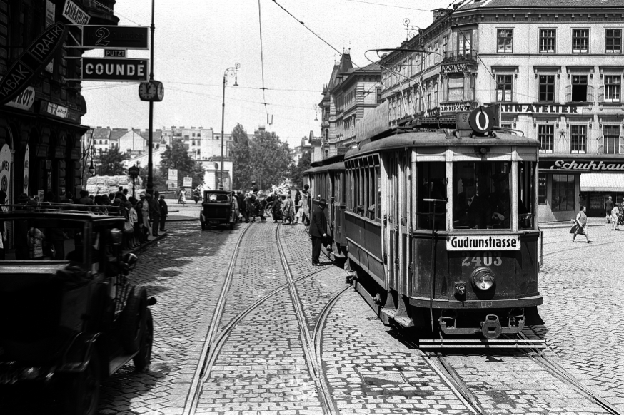 Linie O Kreuzung Fasangasse-Rennweg um 1930