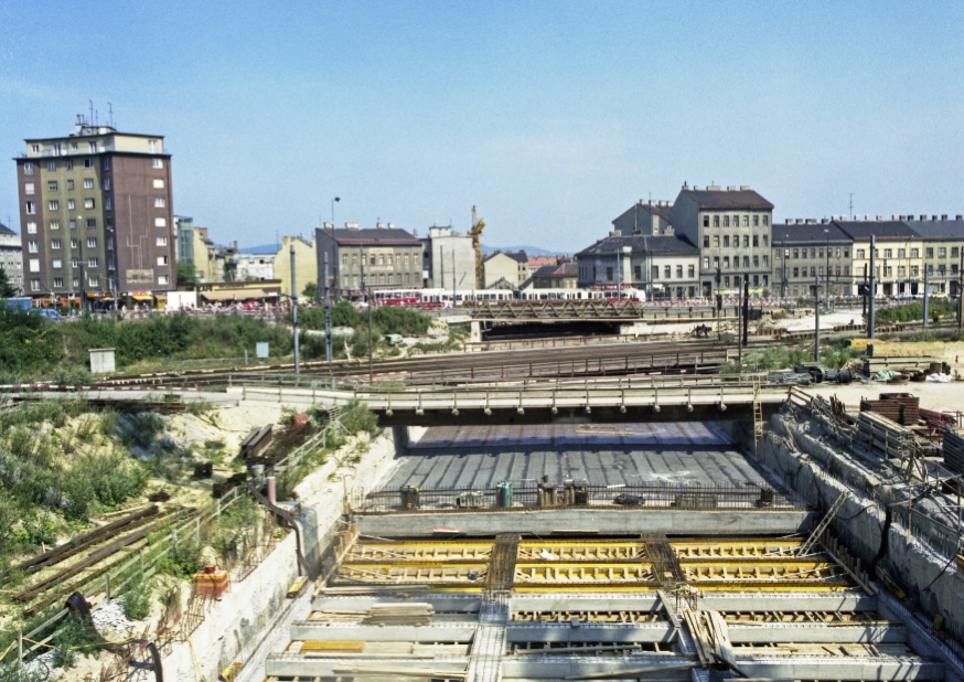 Bau der U6 Bereich Philadelphiabrücke, August 86