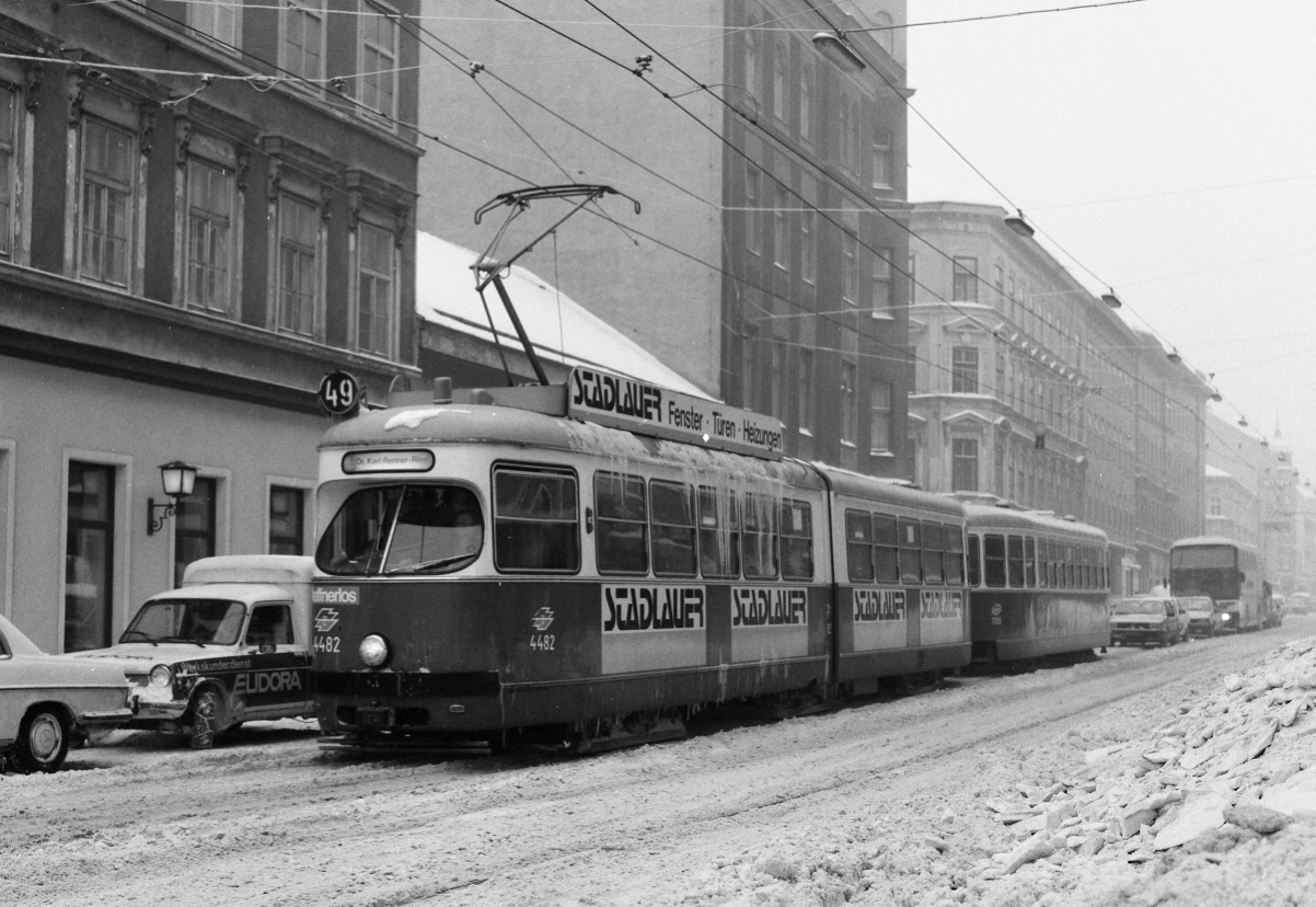 Line 49  Westbahnstraße Jänner 1987