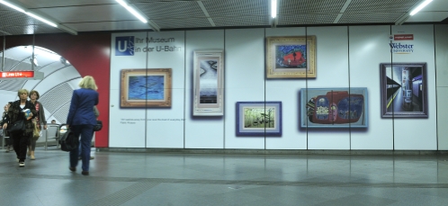 Eroeffnung der Ausstellung zum Thema Kunstwerke in der U-Bahn