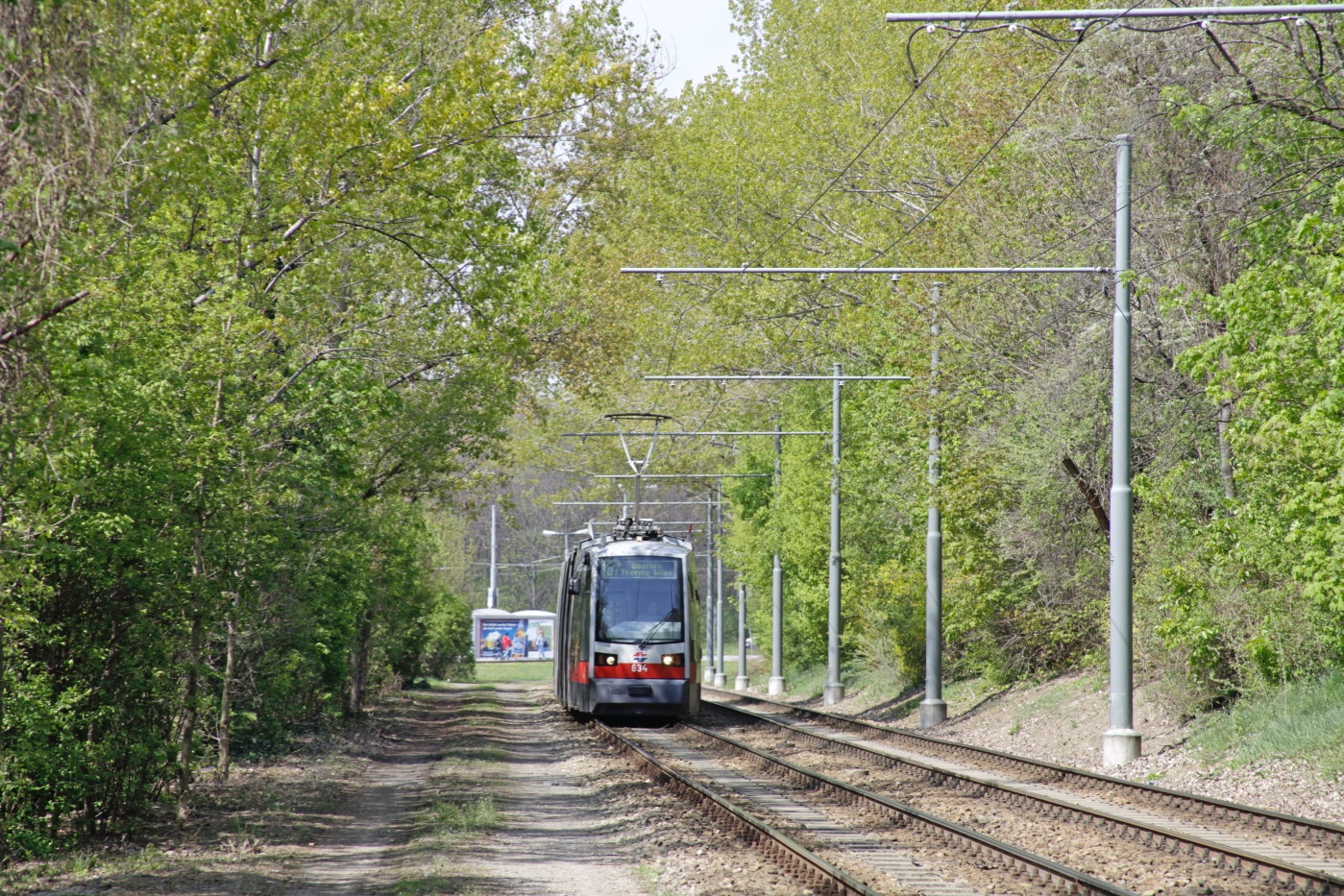 Linie 67 Type B-Ulf Rothneusiedl- PerAlbinhansonSiedlung,  April 2012
