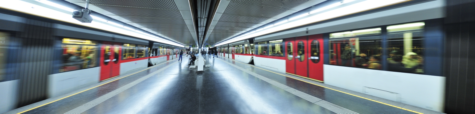 U6, Station Dresdner Straße
