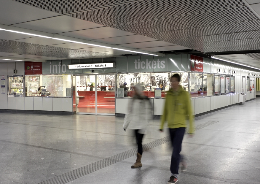 Neu gestaltete Infostelle in der Station Westbahnhof