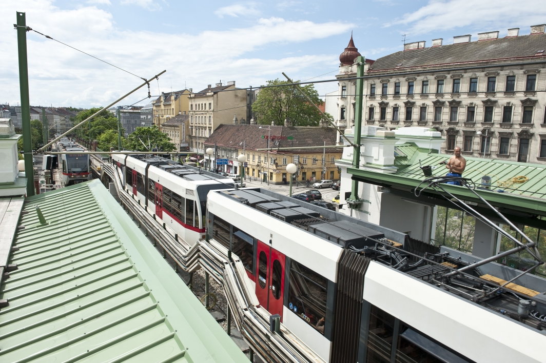 Renovierungsarbeiten in der Station Josefstaedter Strasse der Linie U 6. Wien, 22.05.2013