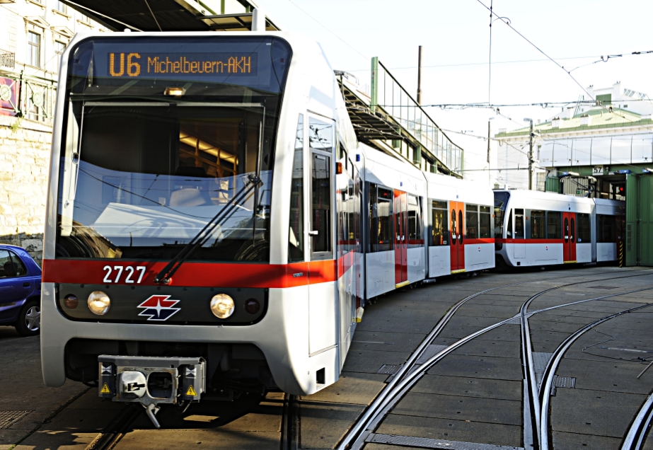 Wiener Linien präsentieren im Bahnhof Michelbeuern einen der fünf neuen Züge für die Linie U6, die ab Herbst für dichtere Intervalle in der Hauptverkehrszeit sorgen sollen.