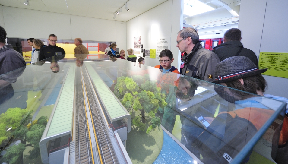 Feierliche Eröffnung des Verkehrsmuseums der Wiener Linien in Erdberg am 13.09.2014.