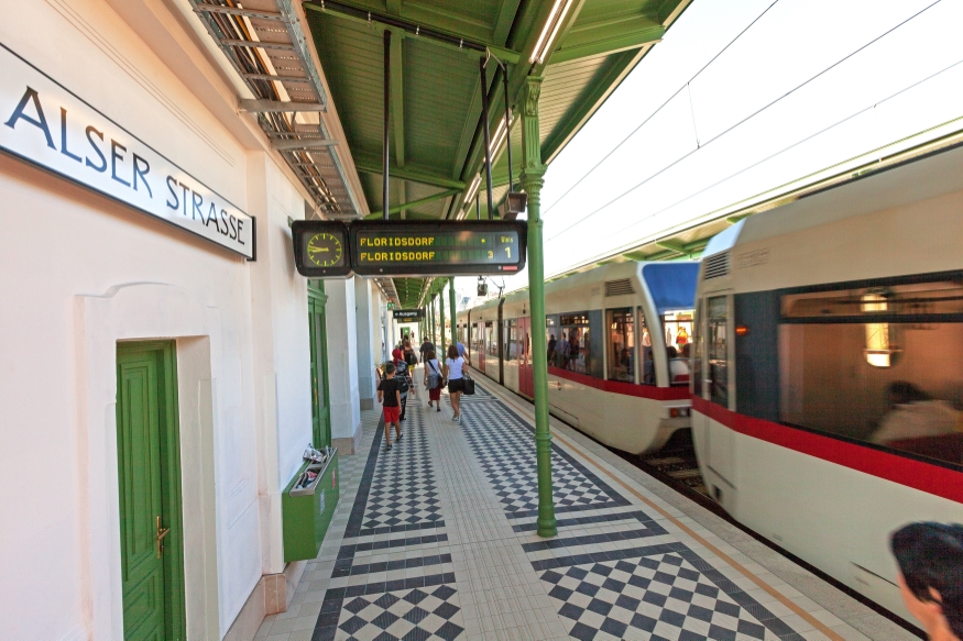 U6 Station Alserstraße nach Sanierung, August 2015