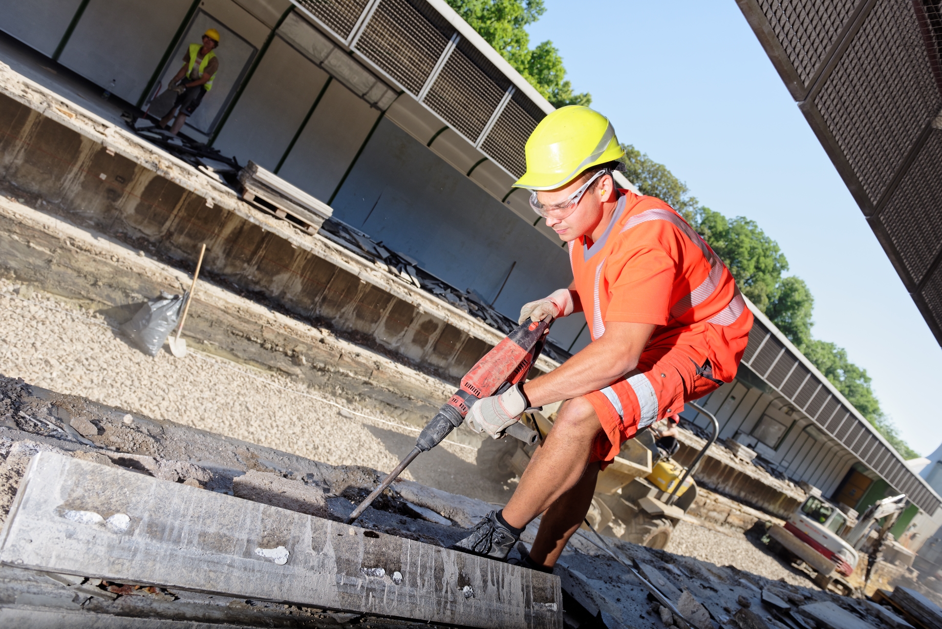 Betonschneidearbeiten im Bereich der Ubahn Station Hietzing