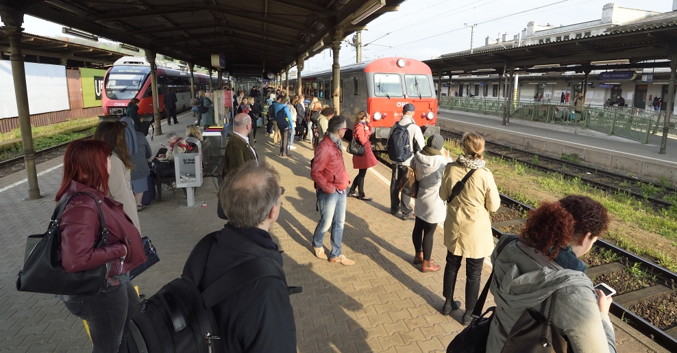 Eine der Ausweichrouten während der U4-Teilsperre stellt die Schnellbahn von Hütteldorf nach Wien Westbahnhof dar.