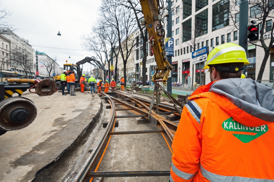 Gleisbauarbeiten Kreuzung Ring-Akademiestraße 26.März 2016