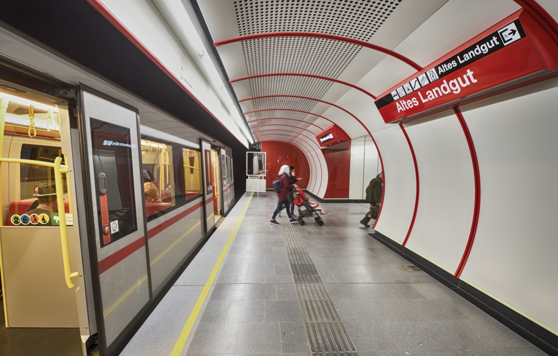 Neue Station der U1 nach der Verlängerung nach Oberlaa.