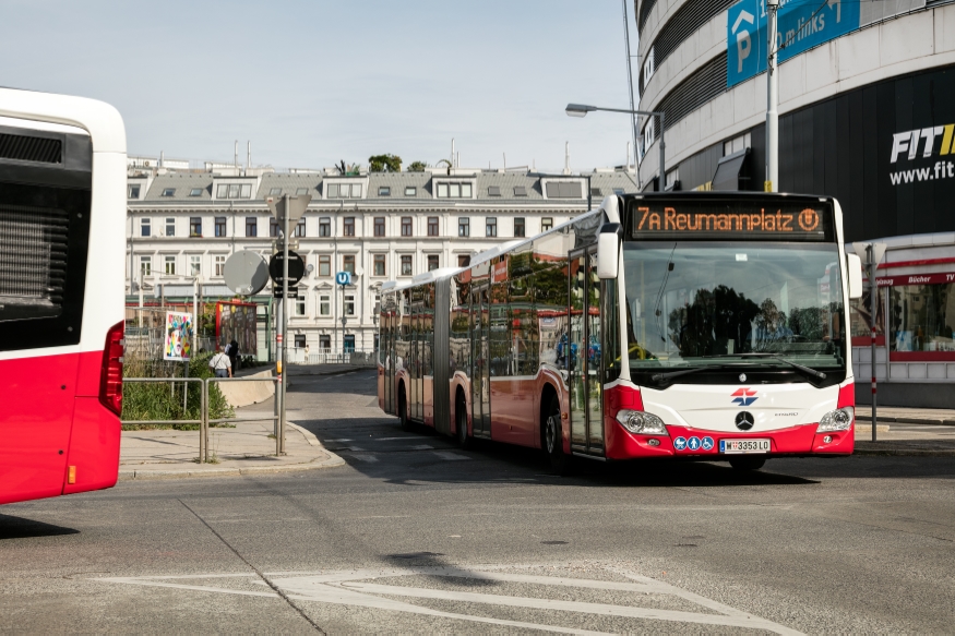 Bus Linie7A Ruckergasse Fahrtrichtung Reumannplatz