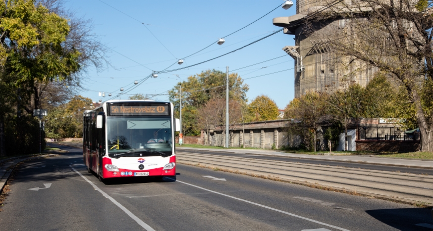 Bus der Linie 5A Fahrtrichtung Nestroyplatz