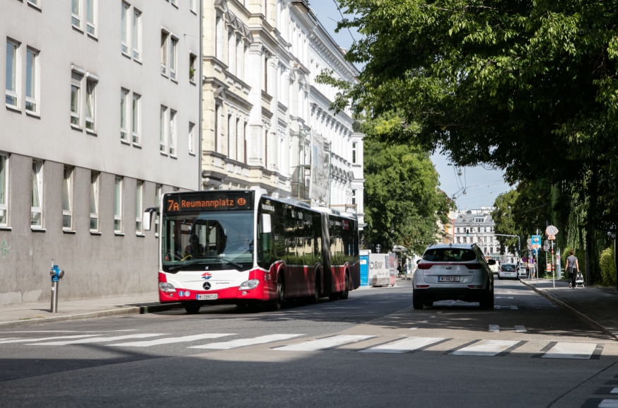 Bus Linie7A Ruckergasse Fahrtrichtung Reumannplatz
