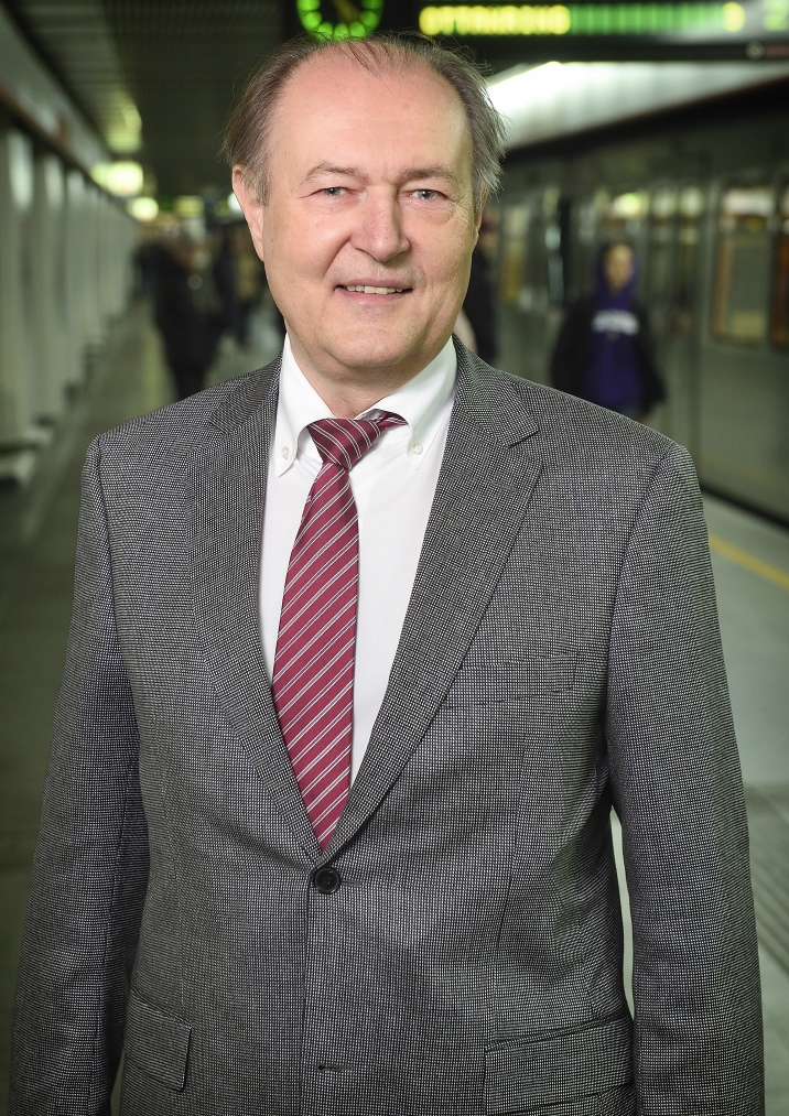 Prof. Josef Michael Schopf ist das neue Mitlgleid im Fahrgastbeirat als Nachfolger von Hermann Koflacher.