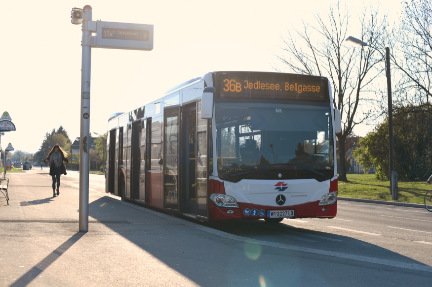 Bus Linie 36B Brünnerstraße KH Nord