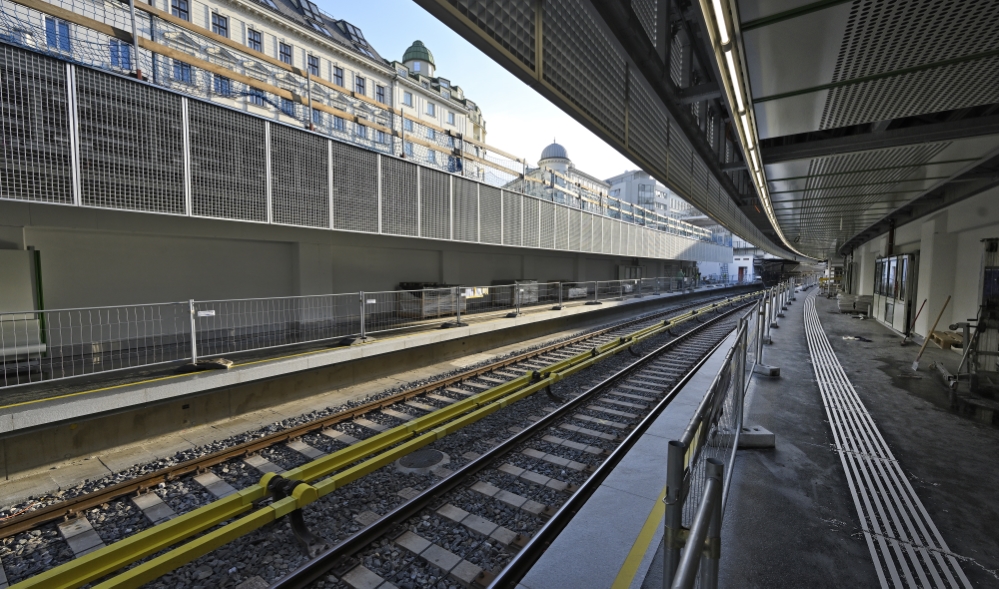Baustelle der Linien U4 bei der Station Pilgramgasse.