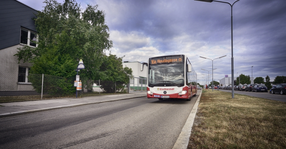 Autobus der Linie 16A