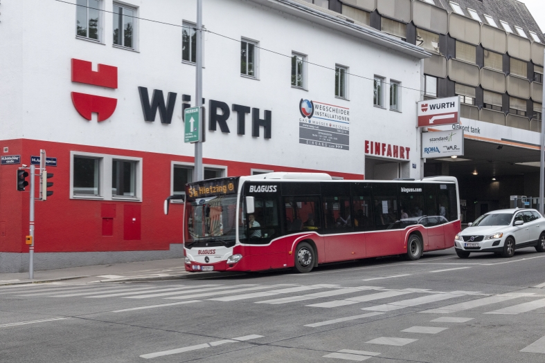 Bus Linie 51A Richtung Hietzing
