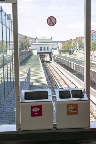 Mülltrennungssystem in der U4-Station Ober St. Veit