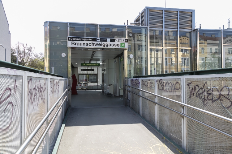 Zugang zu U4-Station Braunschweiggasse