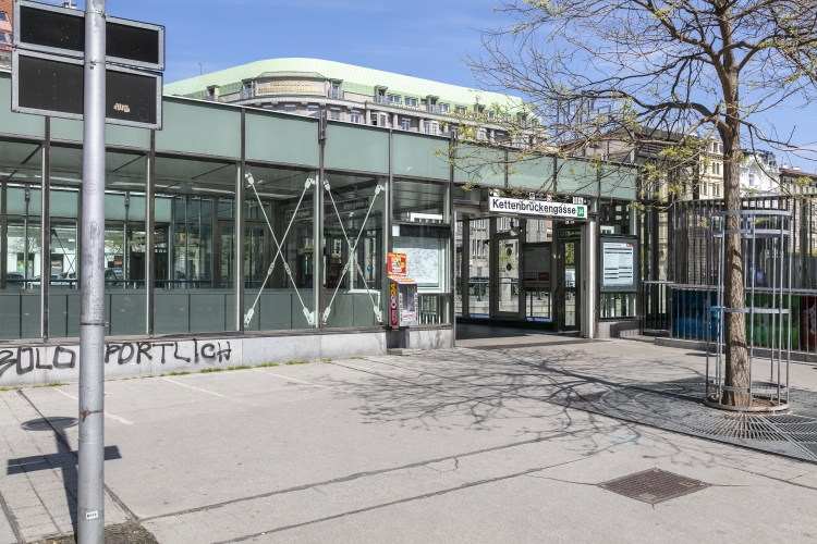 U4-Station-Kettenbrückengasse