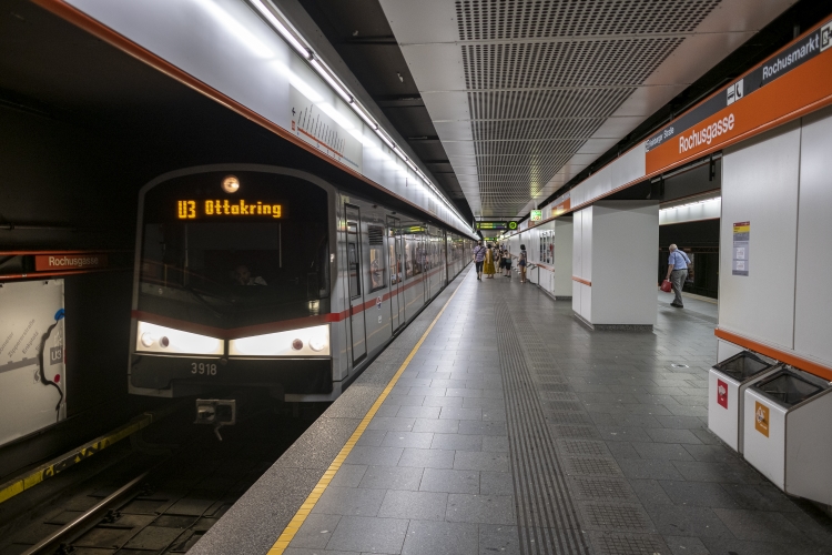 Die Linie U3 in der Station Rochusgasse