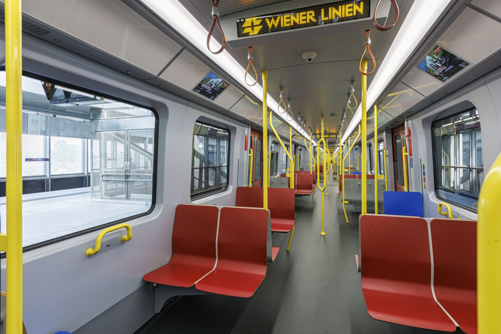 X-Wagen, neue U-Bahn Innenansicht