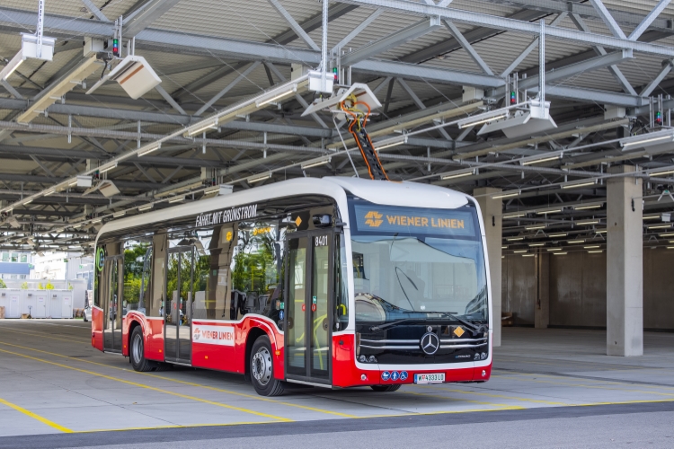 E-Bus Ladung Siebenhirten