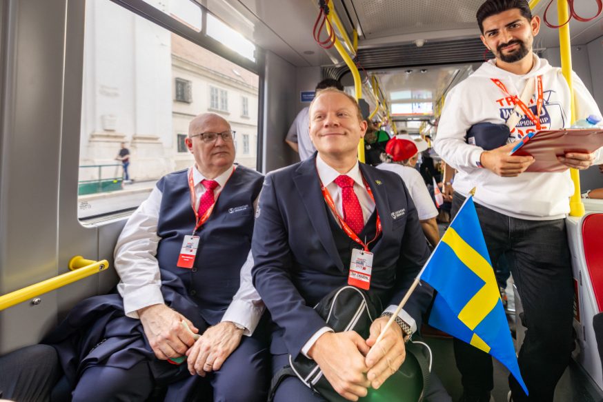 Die Teams beim letzten Training vor der TRAM-WM